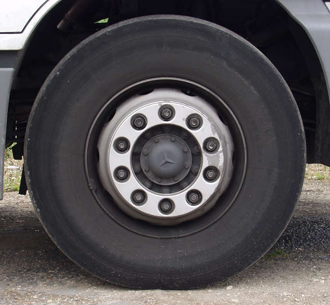 Wheels0008 - Free Background Texture - wheel wheels rim tyre tire dark