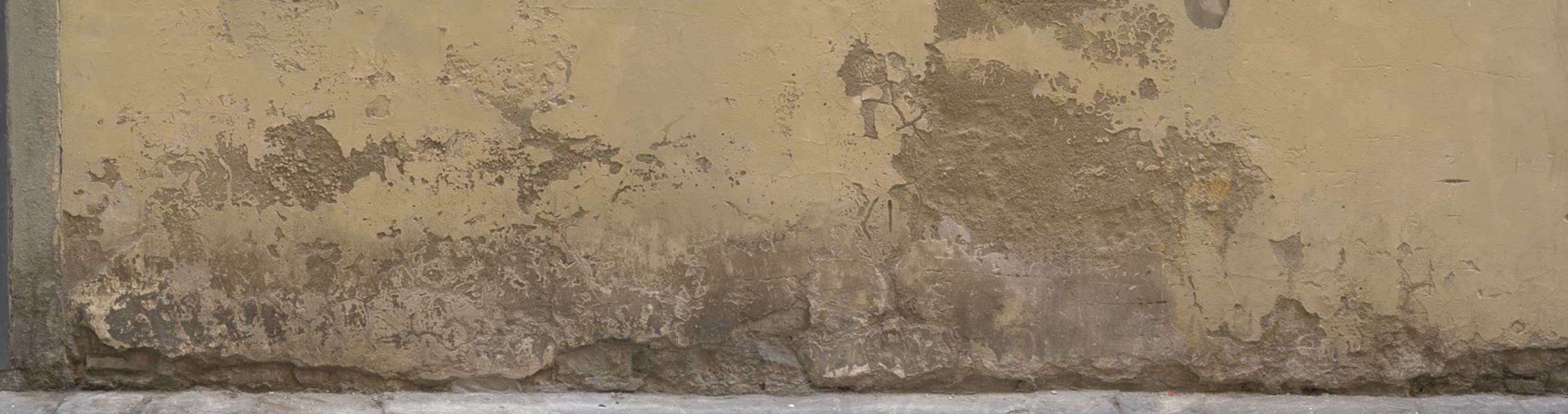 Old Damaged Plaster Wall