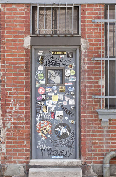 DoorMetalGraffiti0033 - Free Background Texture - brooklyn NY new york